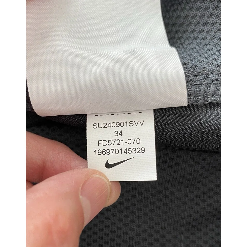 Nike Men's Size 34 Charcoal Gray Elastic Waist Athletic Flat Front Chino Shorts